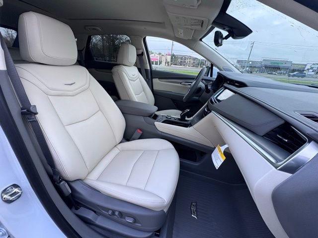 New 2026 Cadillac XT5 Premium Luxury w/ Driver Assist Package image 13