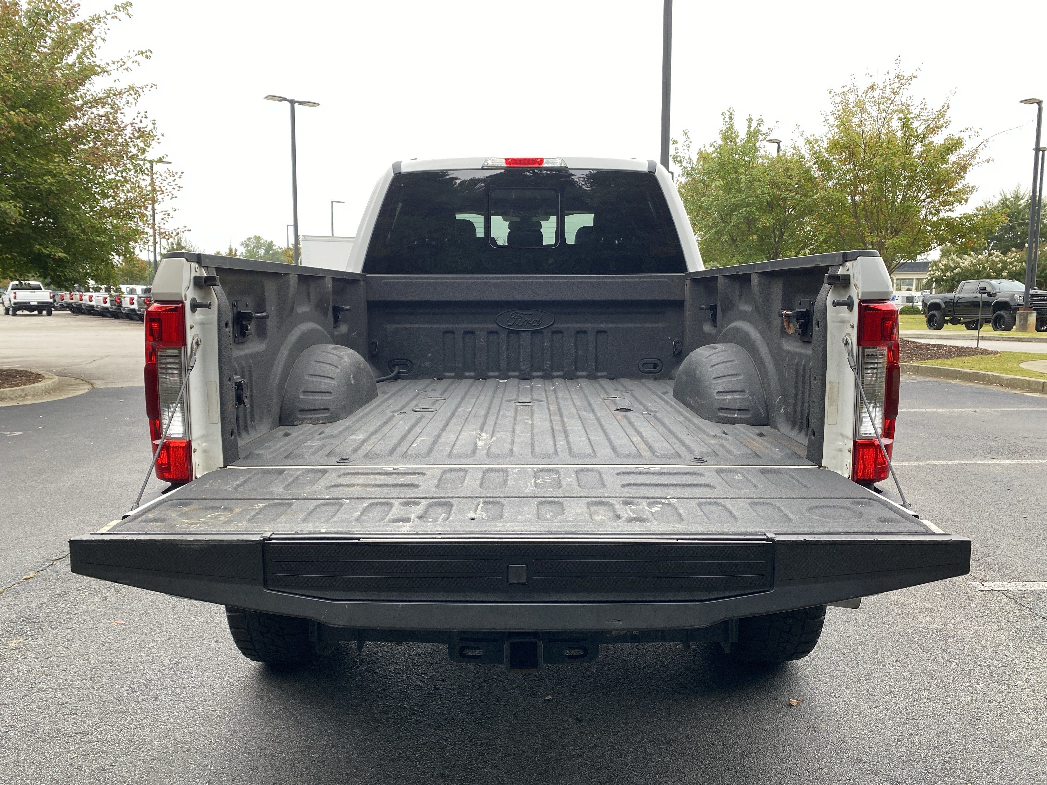 Used 2018 Ford F250 Lariat w/ Lariat Ultimate Package AWD/4WD image 11