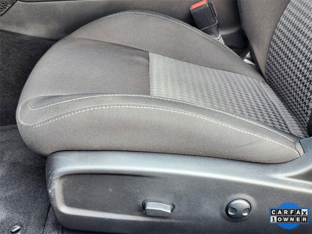 Used 2023 Dodge Challenger R/T w/ Blacktop Package image 26