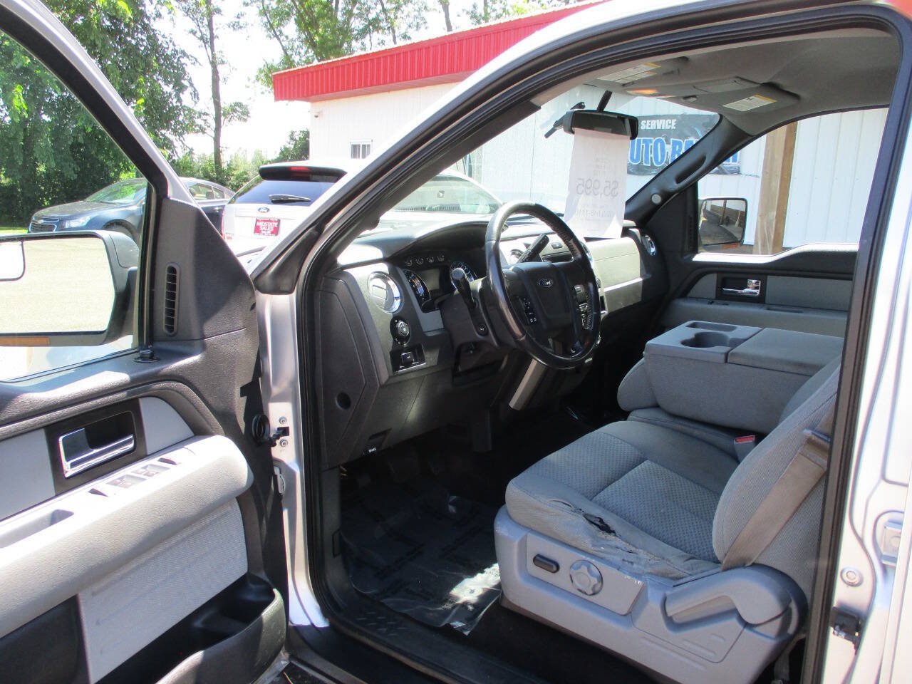 Used 2014 Ford F150 XLT w/ Equipment Group 302A Luxury AWD/4WD image 14