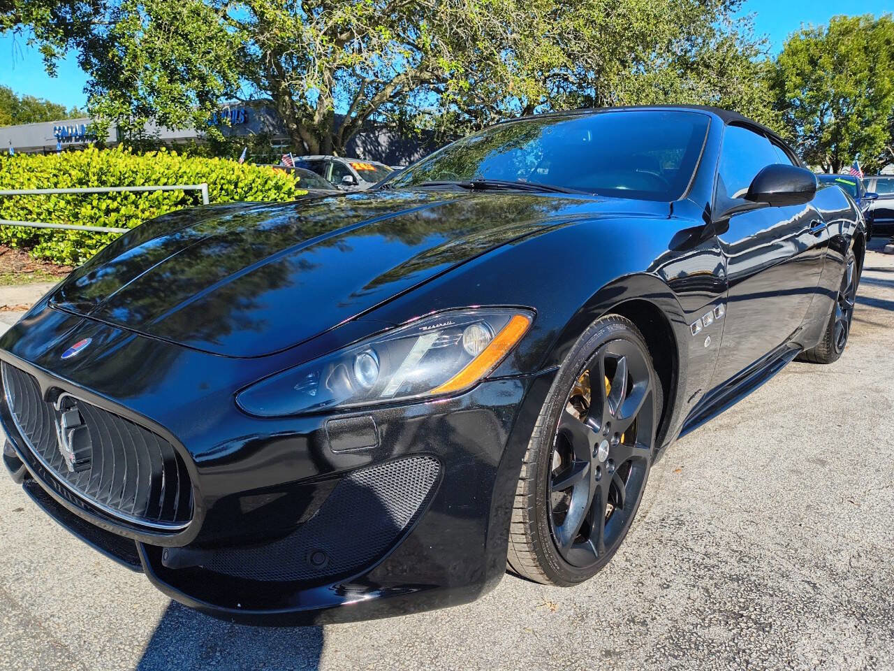 Used 2015 Maserati GranTurismo Sport RWD image 31