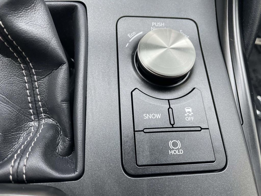 Used 2022 Lexus IS 350 F Sport w/ Navigation Package image 43