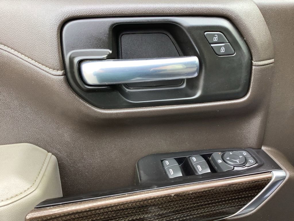 Used 2020 Chevrolet Silverado 1500 RST w/ All-Star Edition image 12