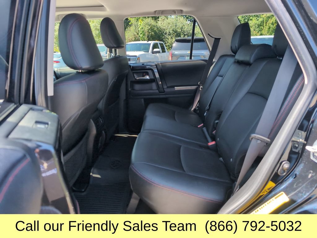 Used 2023 Toyota 4Runner TRD Off-Road Premium w/ Moonroof Package AWD/4WD image 26