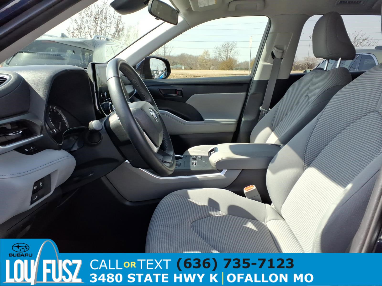 Used 2023 Toyota Highlander LE image 26