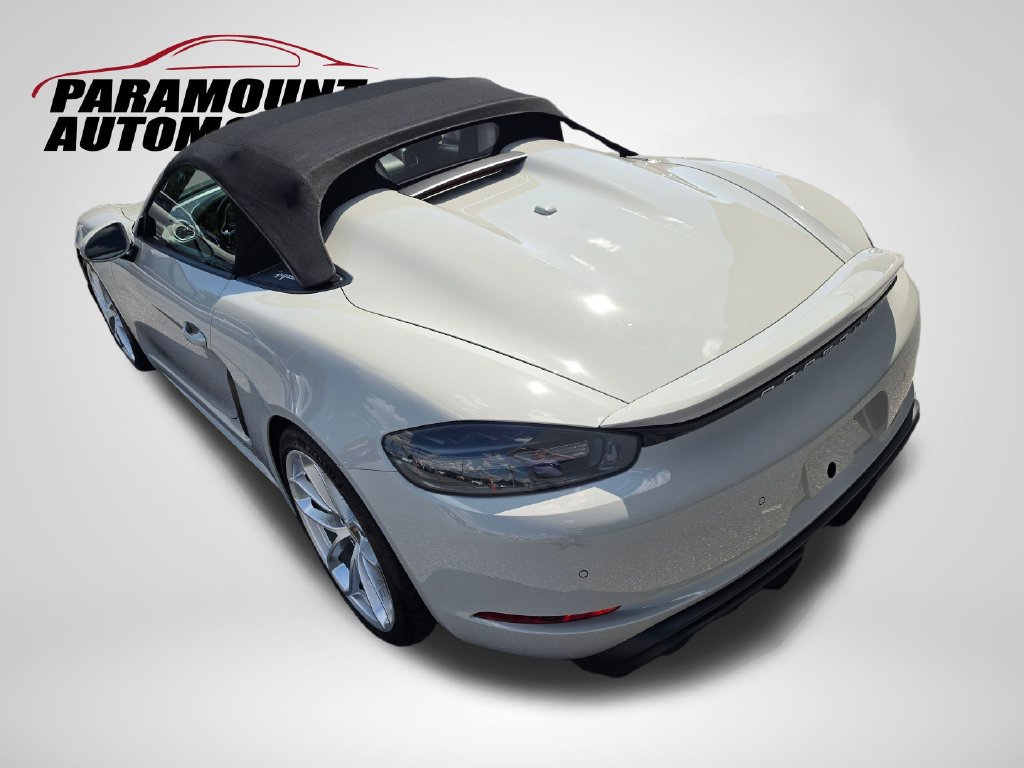 Used 2021 Porsche 718 Boxster Spyder RWD image 14