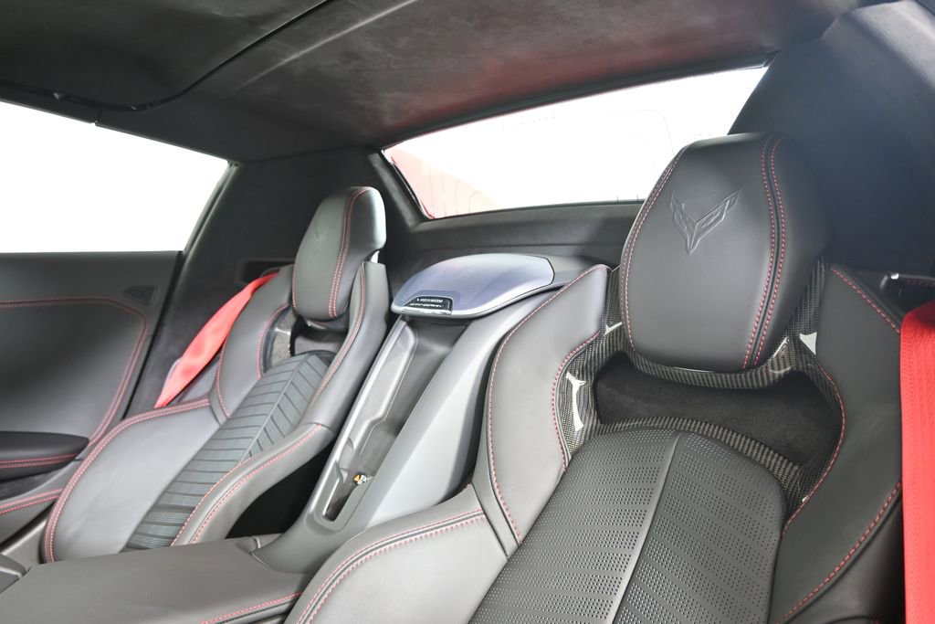 Used 2024 Chevrolet Corvette Stingray Premium Conv RWD image 21
