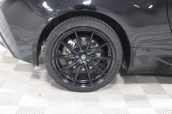 Used 2024 Toyota GR86 Premium RWD image 37