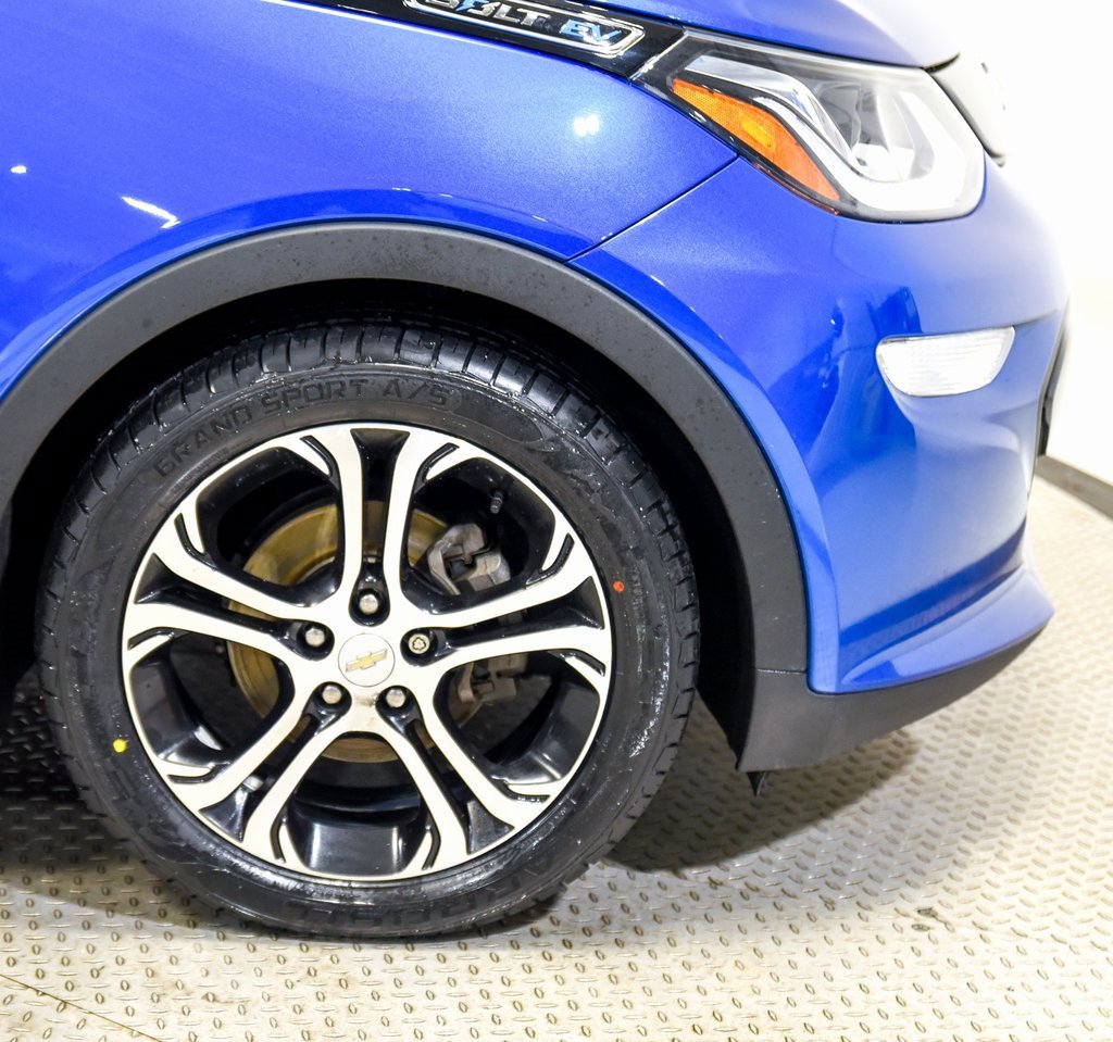 Used 2019 Chevrolet Bolt Premier w/ Infotainment Package image 13