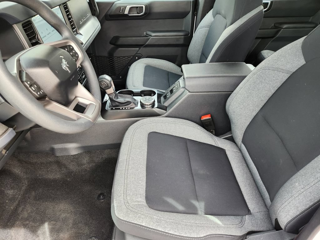 Used 2025 Ford Bronco 4-Door AWD/4WD image 10