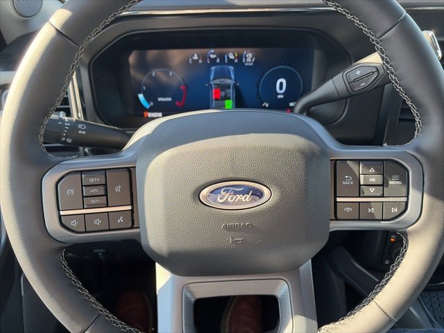 New 2026 Ford F250 Lariat w/ Chrome Package image 21