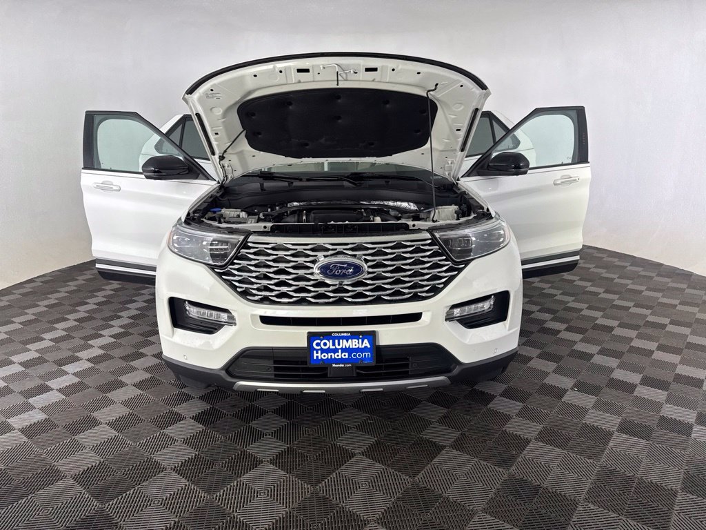 Used 2020 Ford Explorer Platinum w/ Premium Technology Package AWD/4WD image 12