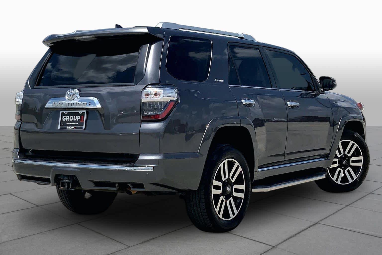 Used 2021 Toyota 4Runner Limited AWD/4WD image 24