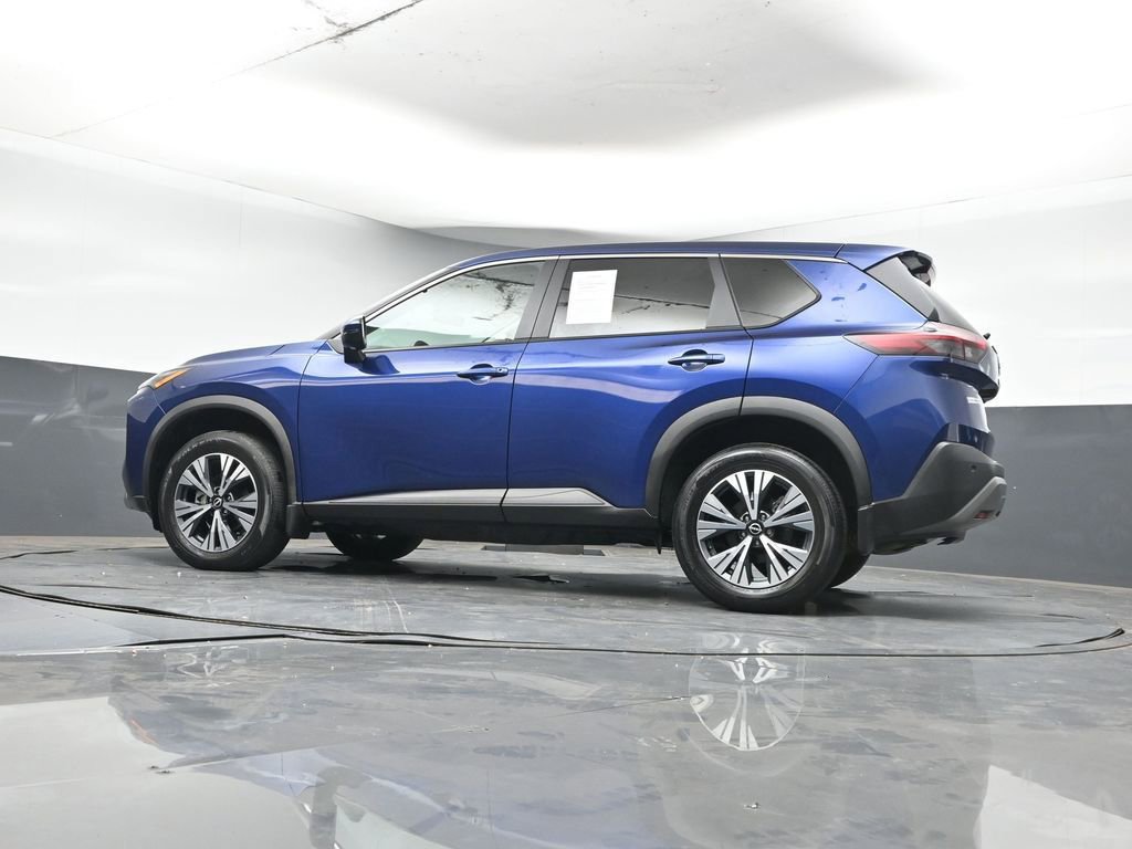 Used 2022 Nissan Rogue SV image 30