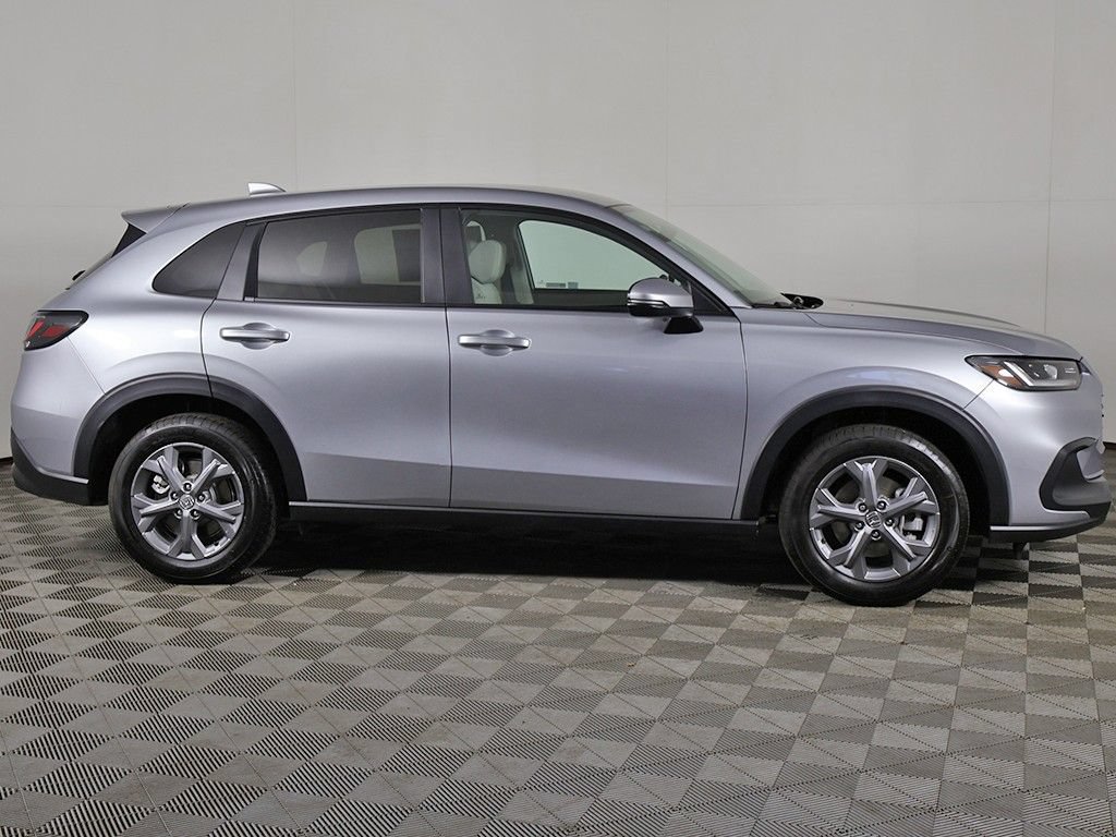 Certified 2026 Honda HR-V LX image 15