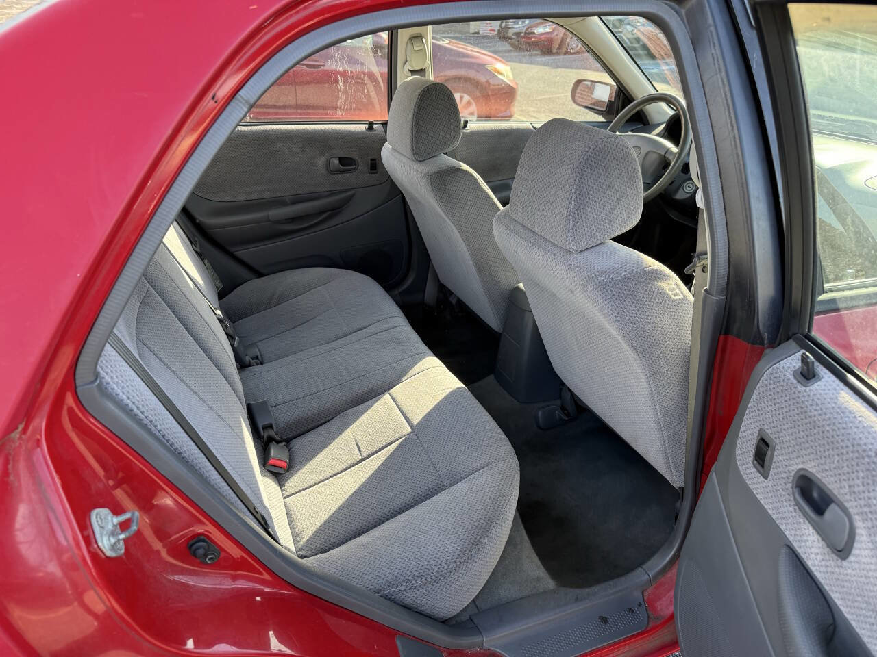 Used 1999 MAZDA Protege DX image 28