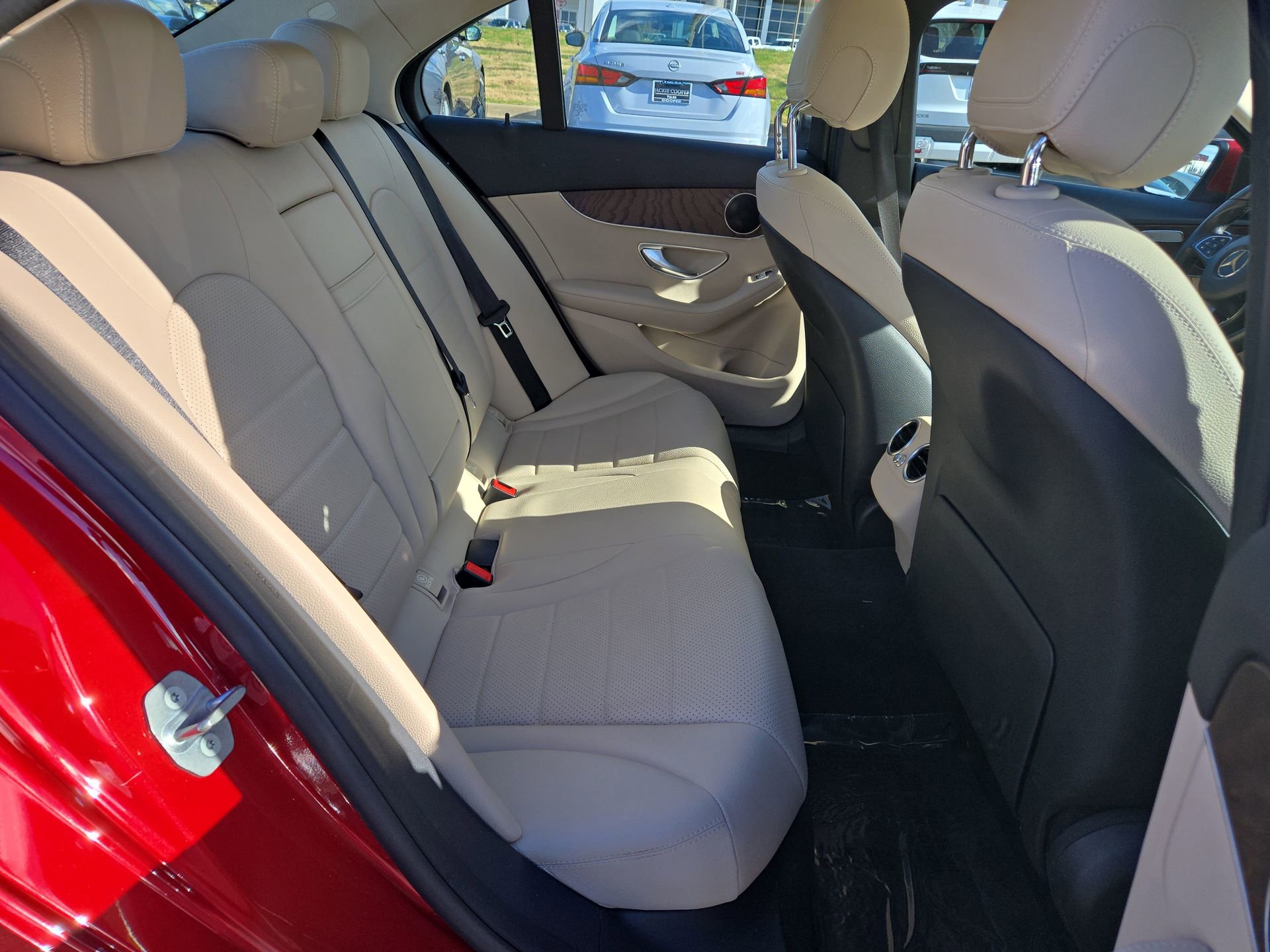 Used 2018 Mercedes-Benz C 300 Sedan image 14