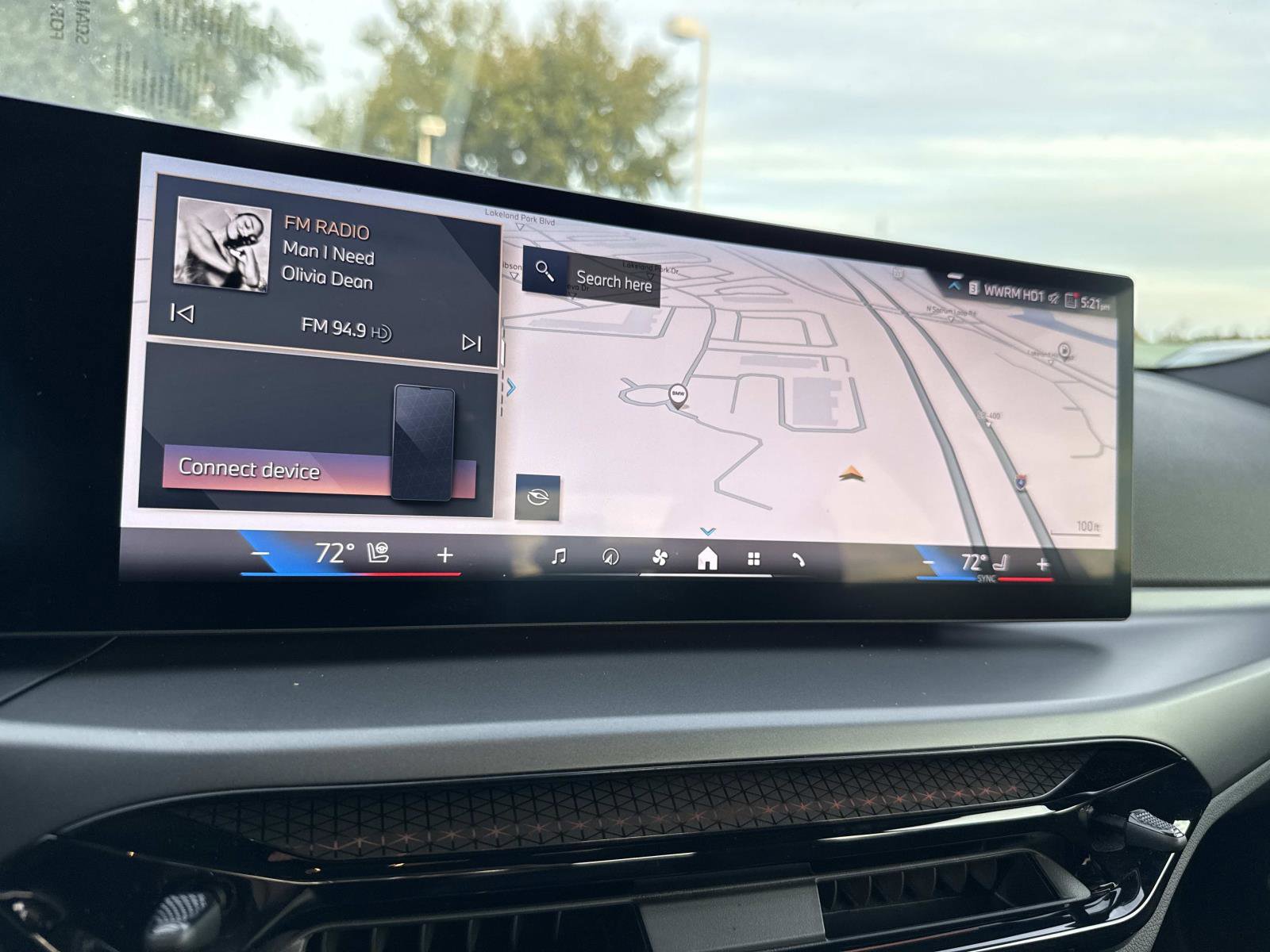 Used 2025 BMW 230i Coupe image 20