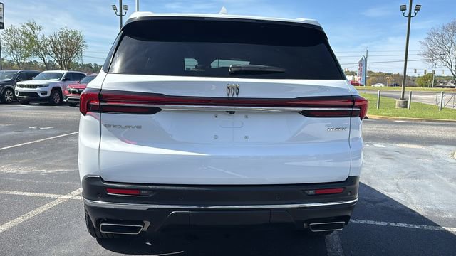 Used 2025 Buick Enclave Preferred image 6
