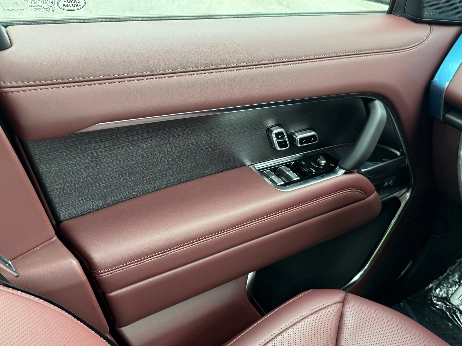 New 2026 Land Rover Range Rover SE AWD/4WD image 38