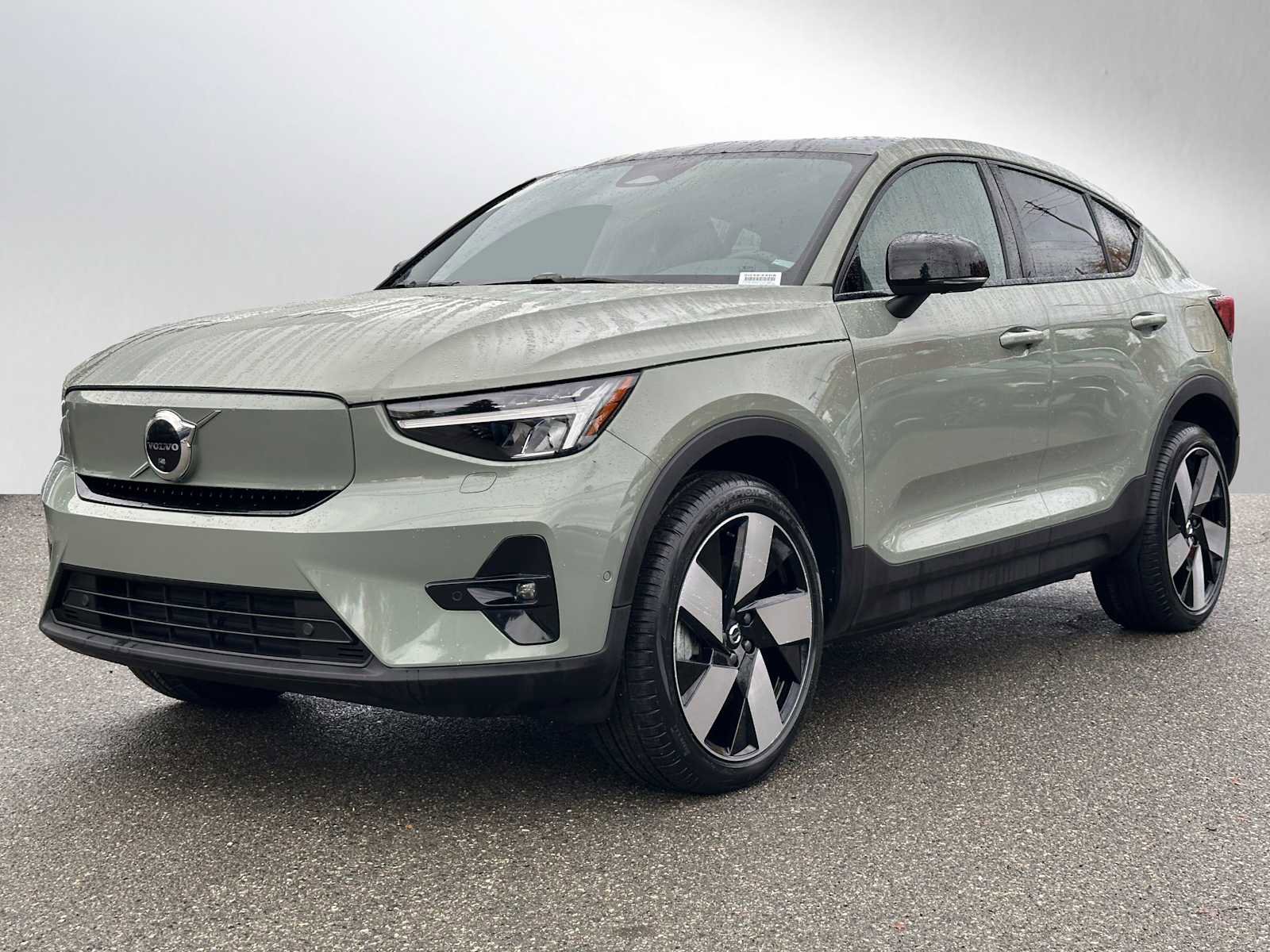 Certified 2023 Volvo C40 P8 Recharge Ultimate image 7