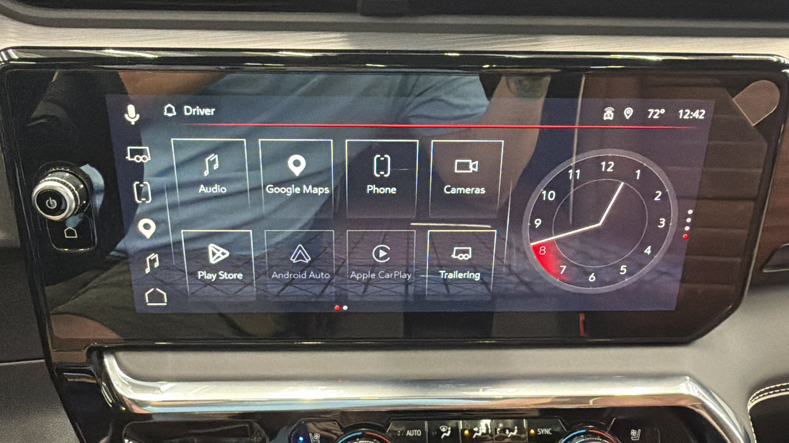 Used 2026 GMC Sierra 2500 Denali Ultimate w/ LPO, GMC Protection Package AWD/4WD image 23