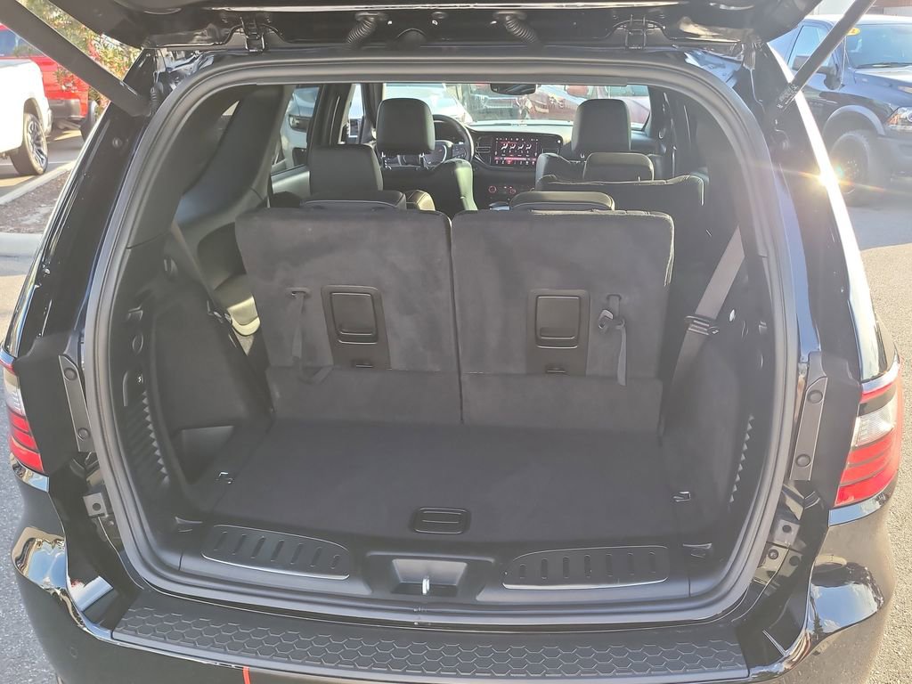 Used 2025 Dodge Durango GT image 8