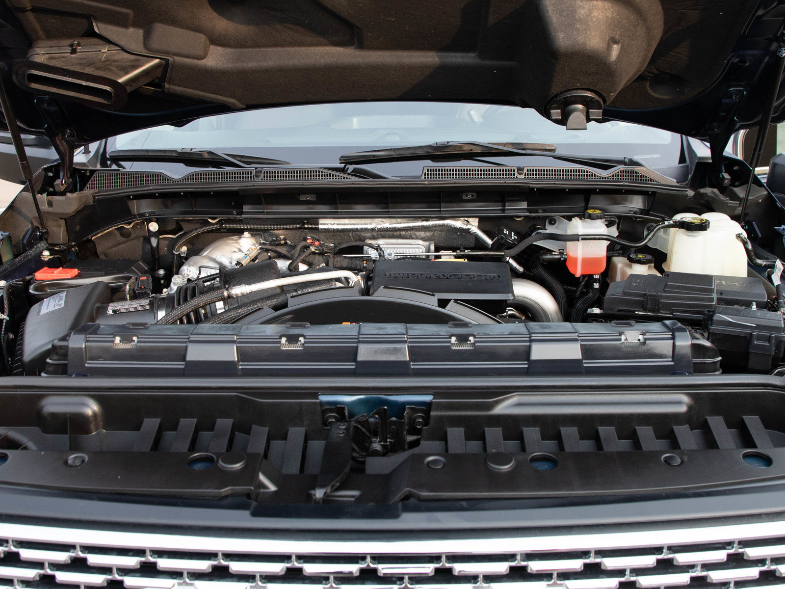 Used 2022 GMC Sierra 3500 Denali AWD/4WD image 31