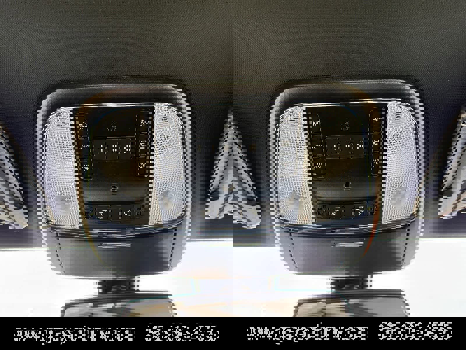 Used 2023 Chrysler 300 S w/ Comfort Group image 29