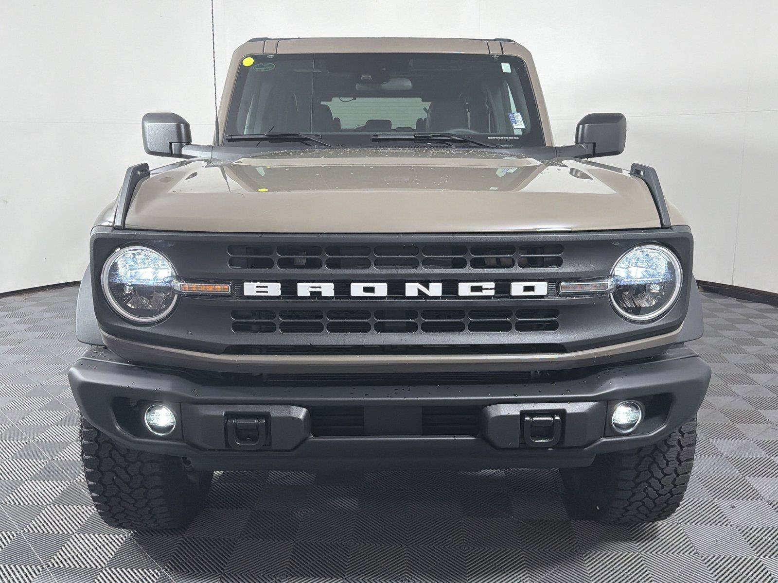 New 2026 Ford Bronco Big Bend w/ Black Diamond Package AWD/4WD image 2