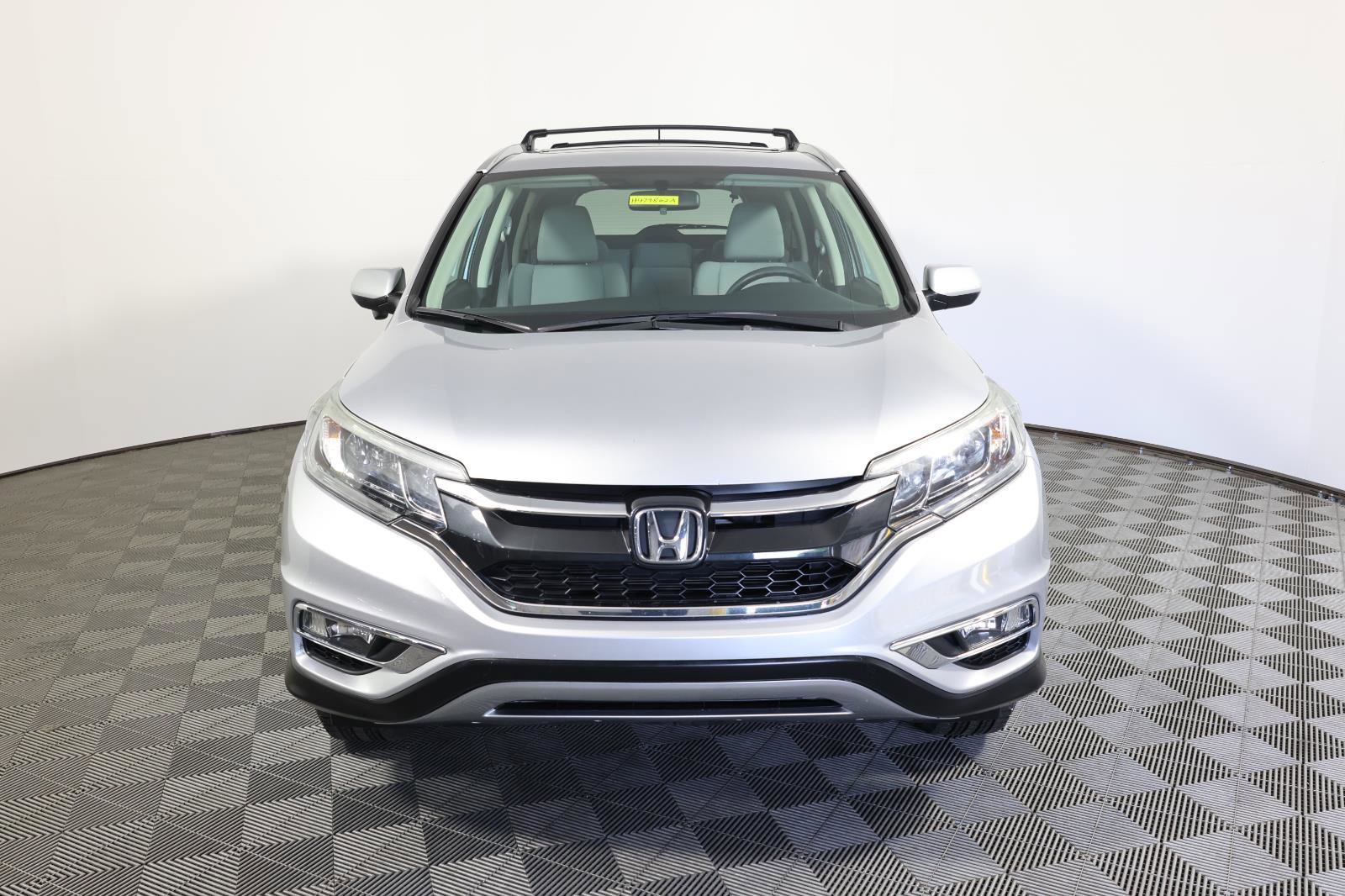 Used 2016 Honda CR-V EX image 2