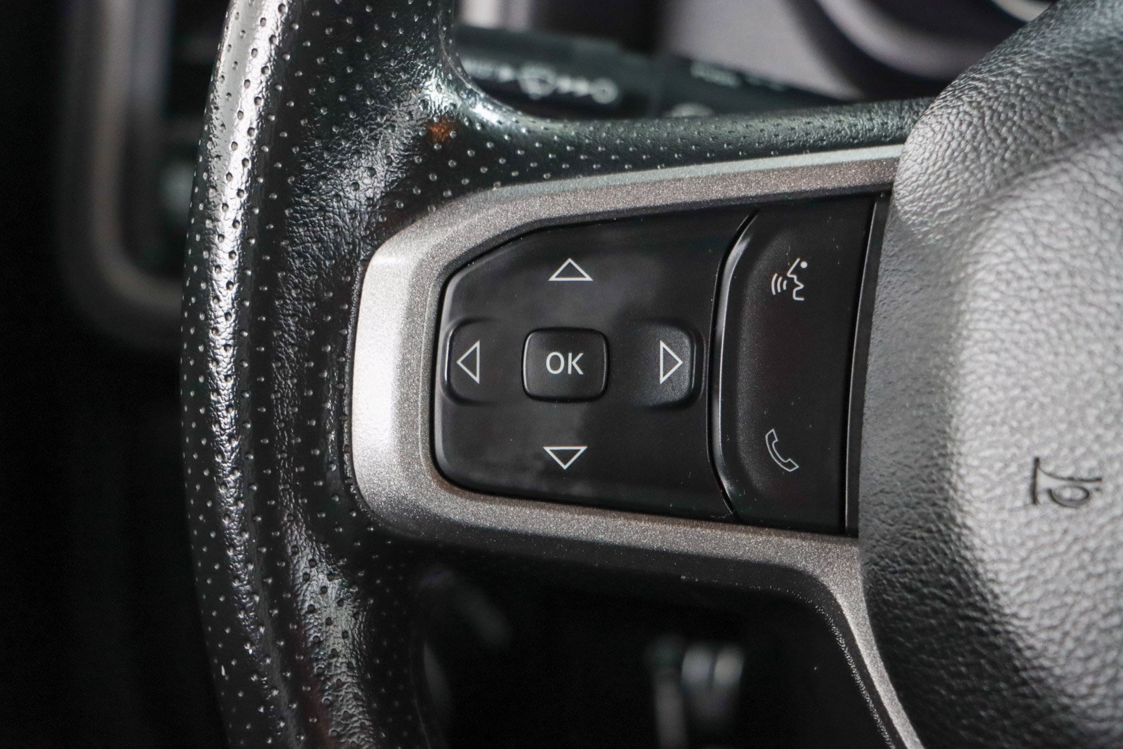 Used 2023 RAM 2500 Tradesman AWD/4WD image 15