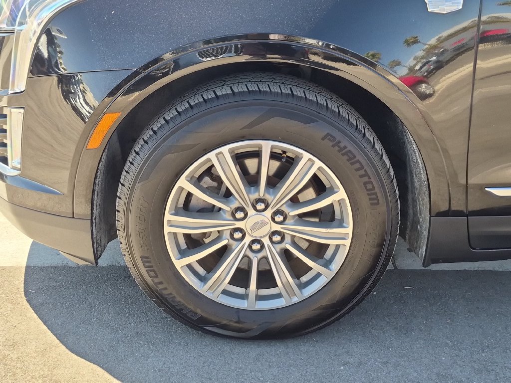 Used 2018 Cadillac XT5 Luxury w/ Driver Awareness Package FWD image 31
