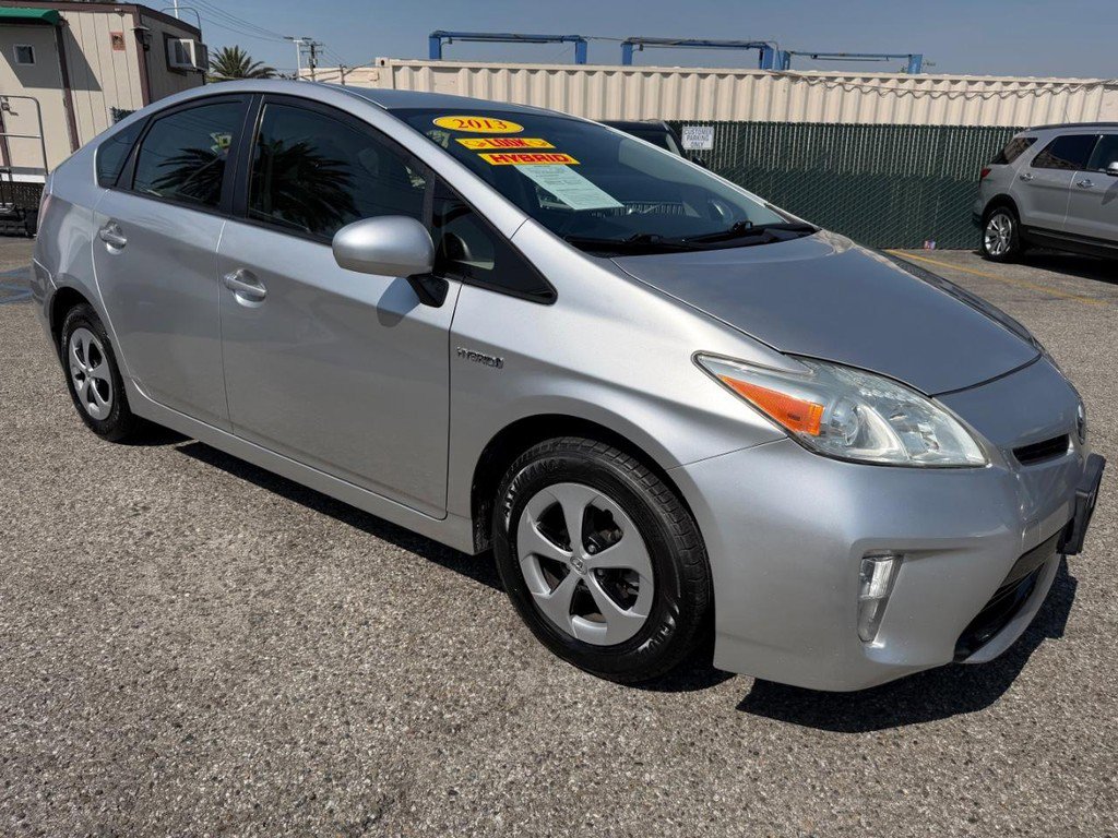 Used 2013 Toyota Prius Two image 3