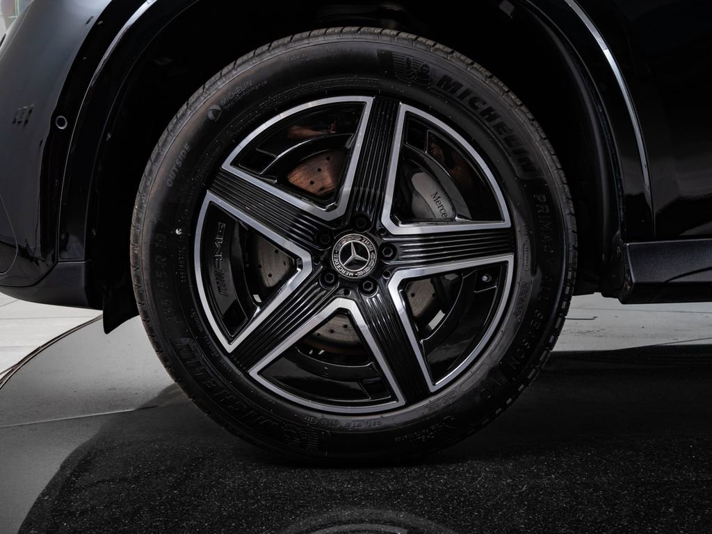 Certified 2025 Mercedes-Benz GLC 300 4MATIC image 13