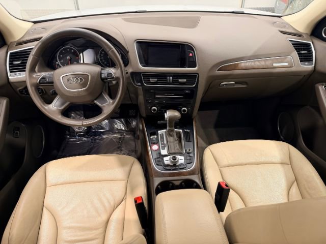 Used 2015 Audi Q5 2.0T Premium Plus w/ Technology Package AWD/4WD image 25