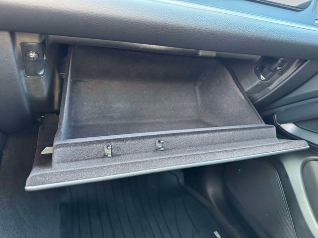 Used 2024 Porsche Cayenne Coupe image 41