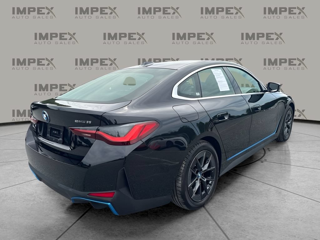 Used 2023 BMW i4 eDrive35 RWD image 3