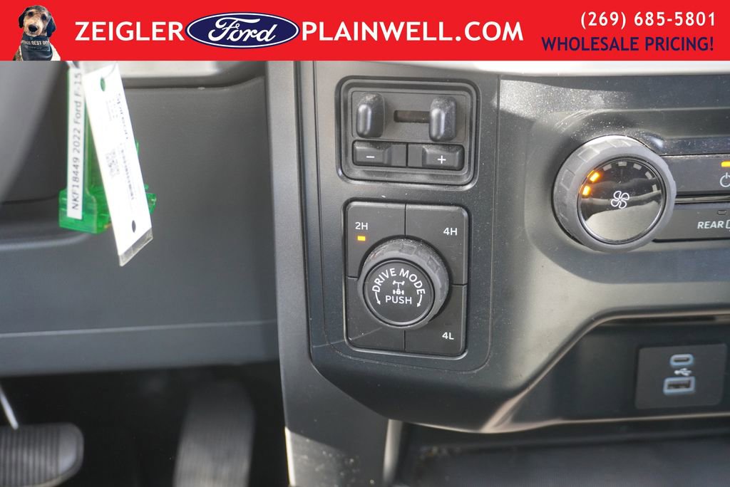 Used 2022 Ford F150 XLT w/ Trailer Tow Package image 21