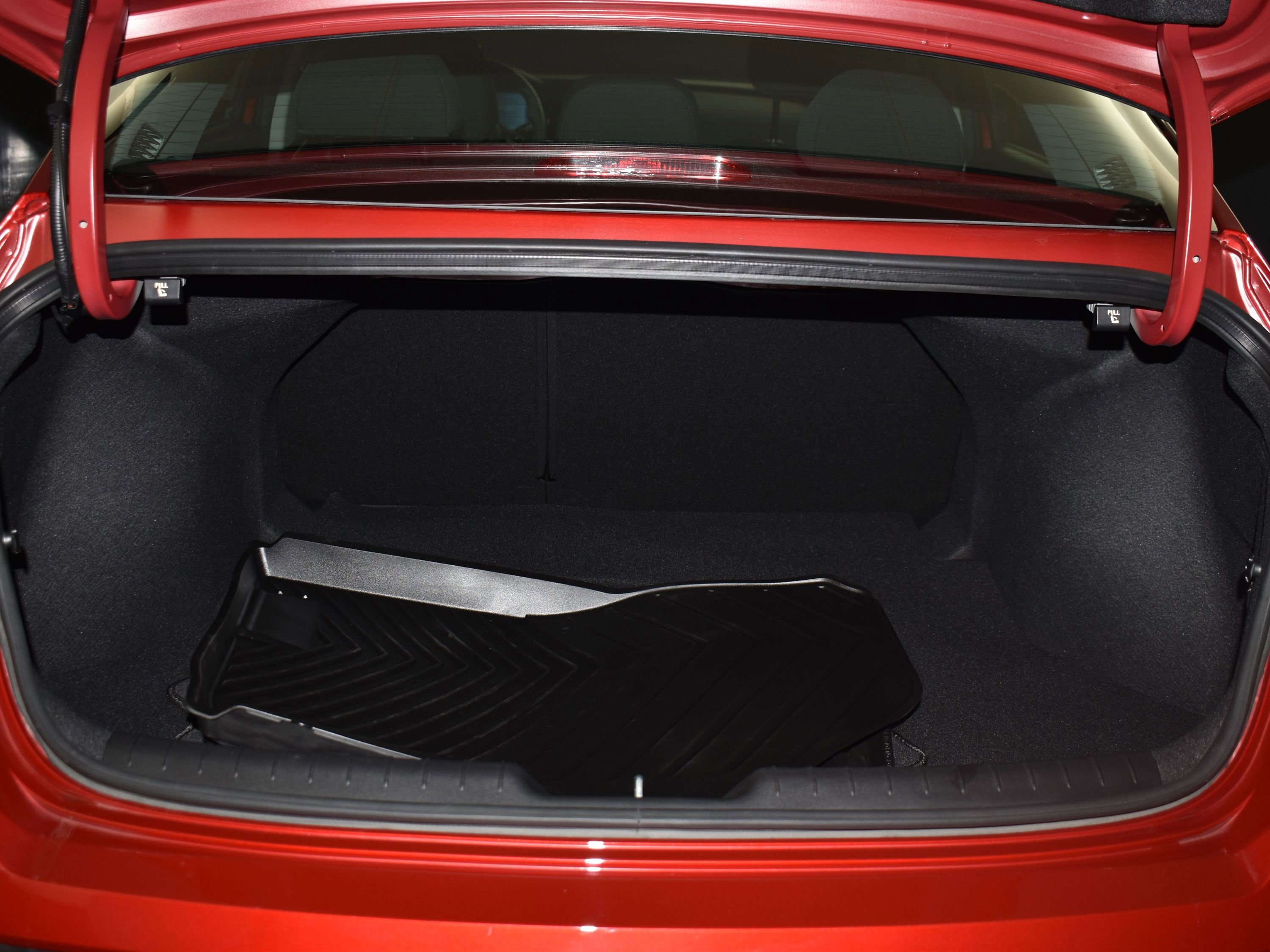 Used 2025 Hyundai Elantra SEL image 14