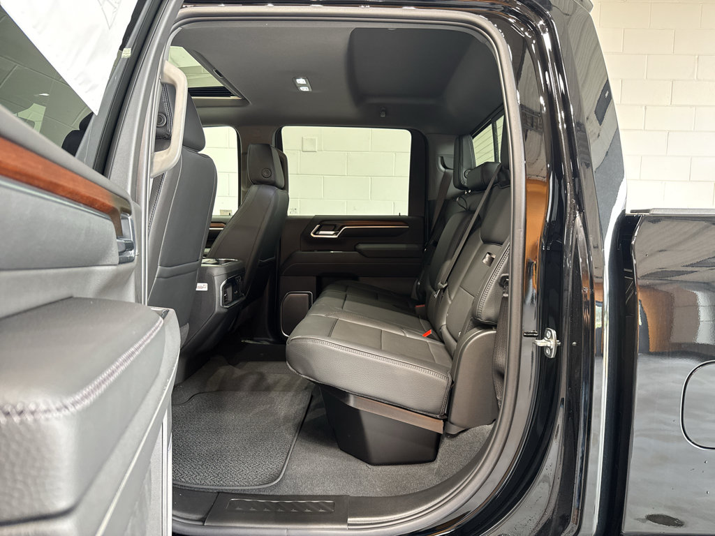 New 2026 GMC Sierra 2500 Denali w/ Denali Reserve Package AWD/4WD image 13