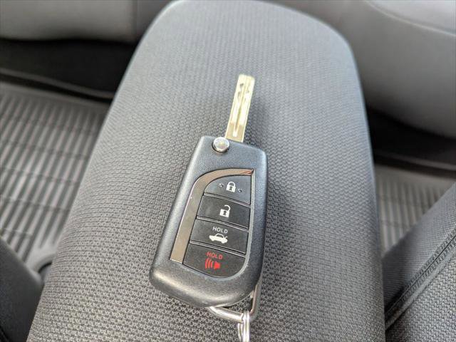 Certified 2025 Toyota Corolla LE image 24