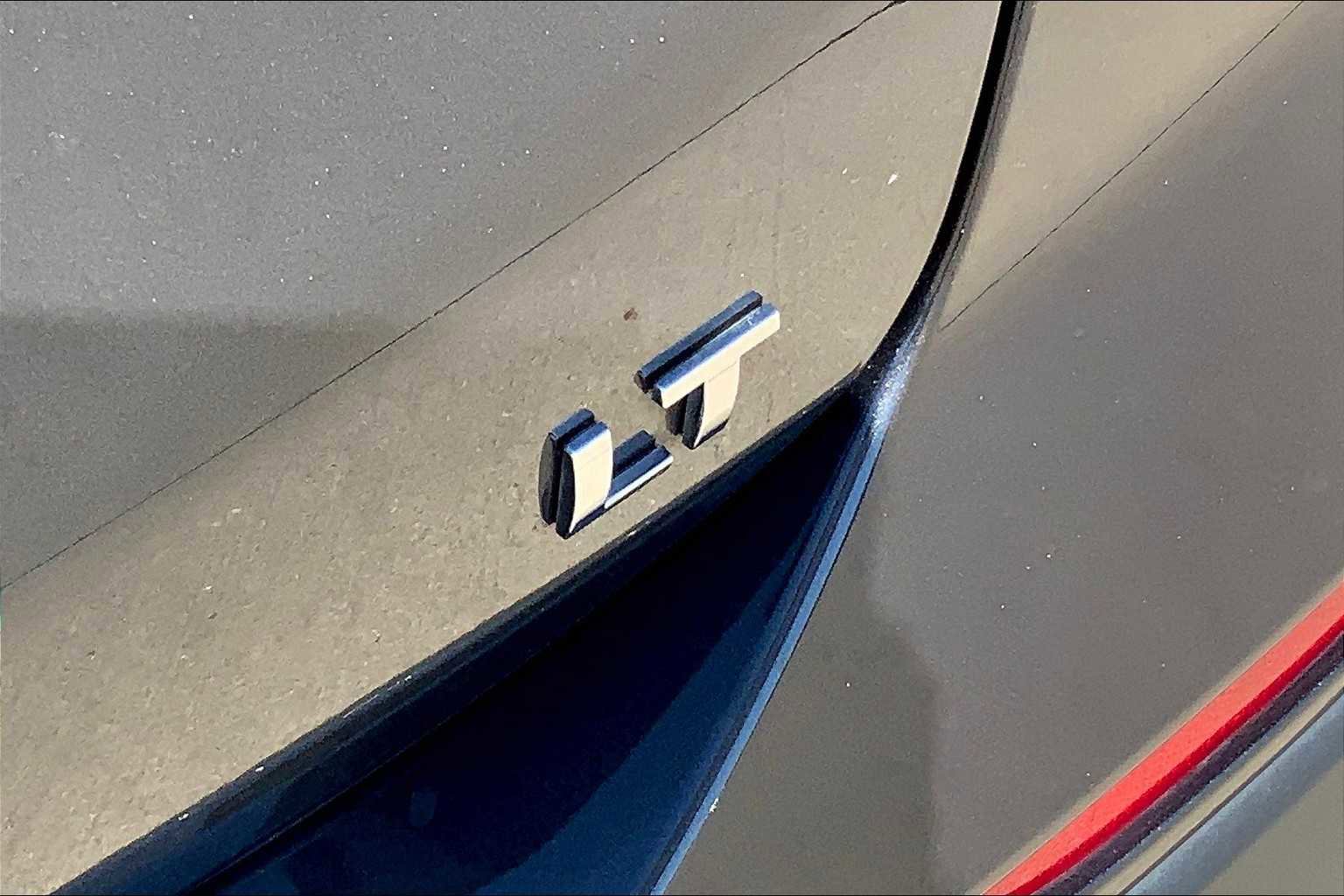 Used 2023 Chevrolet Equinox LT image 13