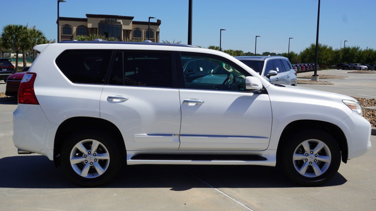 Used 2013 Lexus GX 460 w/ Comfort Plus Pkg image 4