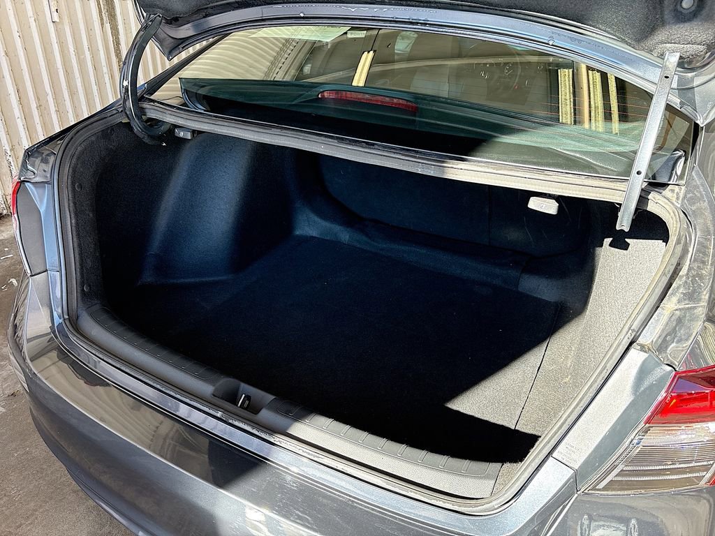 Used 2025 Honda Civic Sport image 23