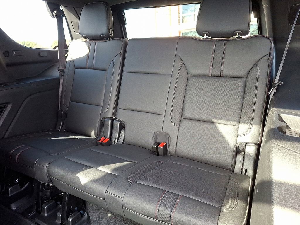 Used 2022 Chevrolet Tahoe RST w/ Sport Performance Package image 11