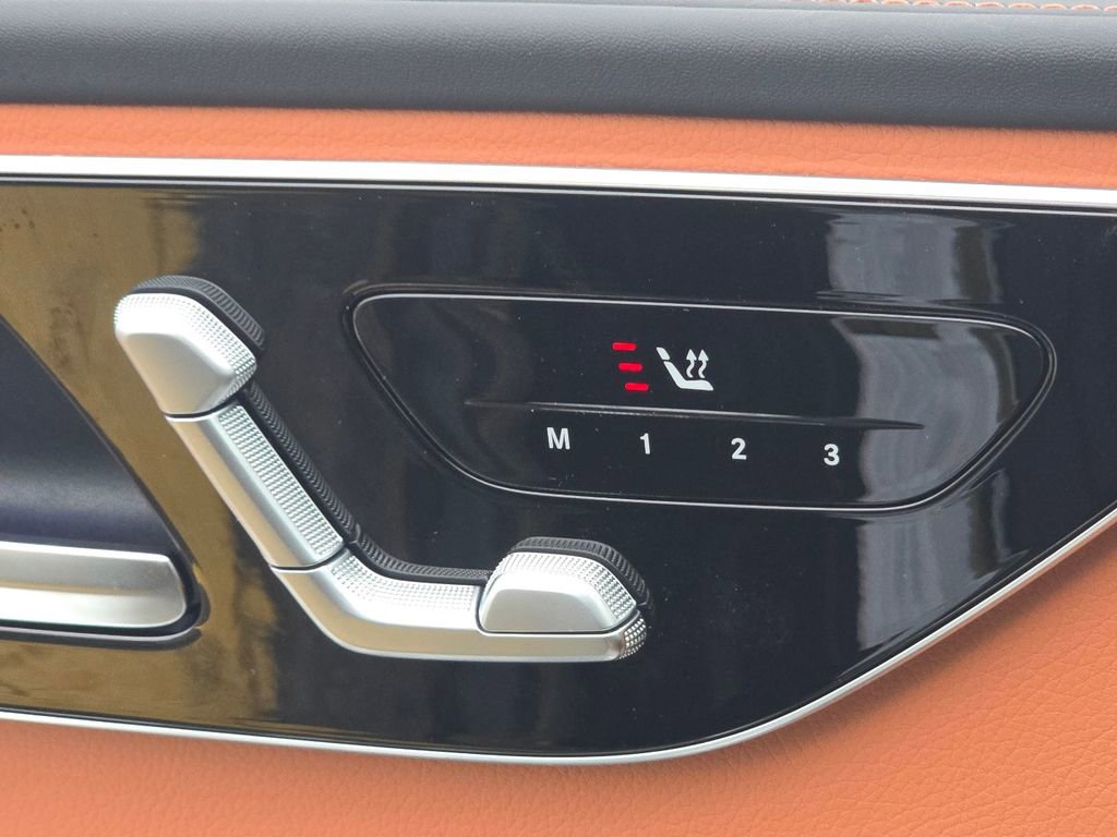 New 2026 Mercedes-Benz C 43 AMG 4MATIC Sedan image 7