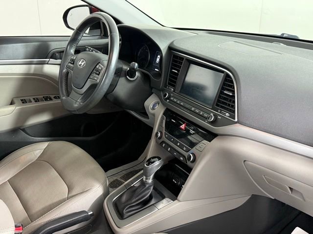 Used 2017 Hyundai Elantra Limited w/ Limited Tech Package 08 FWD image 63
