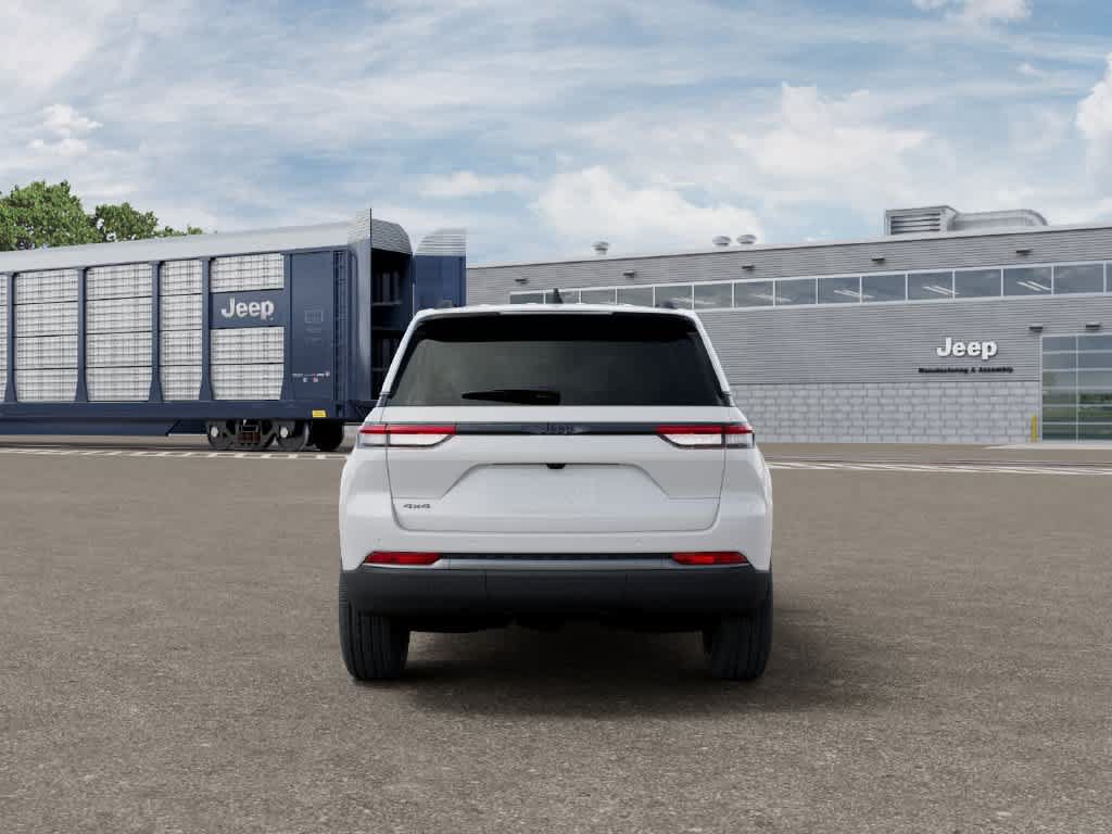 New 2027 Jeep Grand Cherokee Limited AWD/4WD image 7