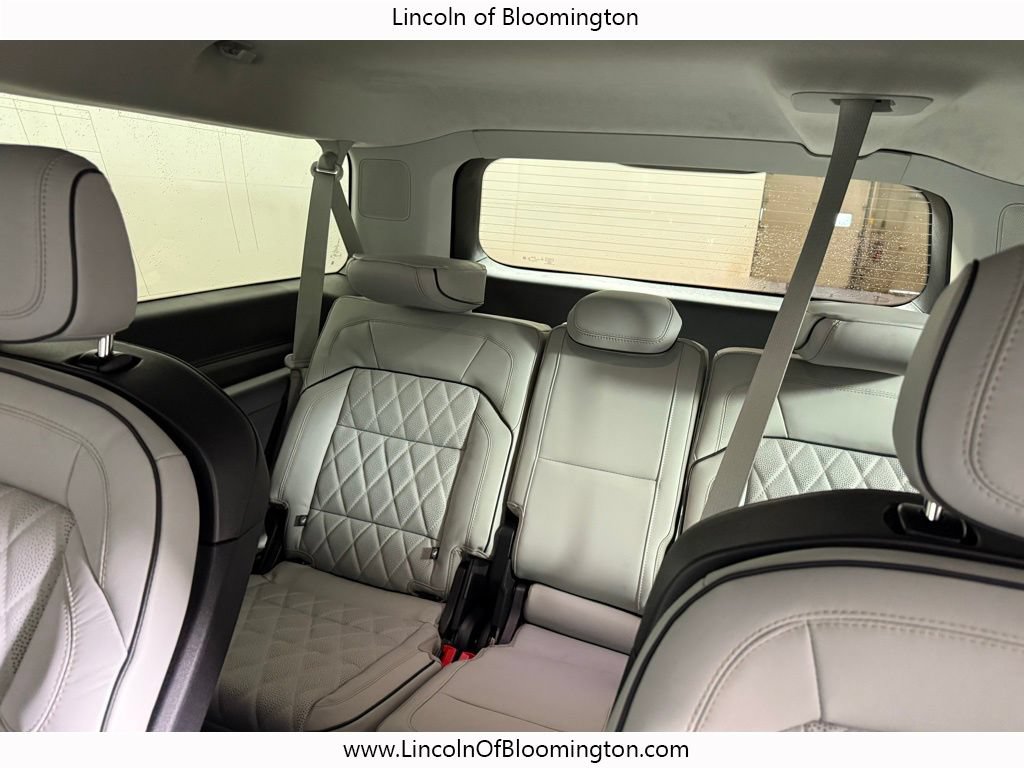 New 2025 Lincoln Navigator L Black Label AWD/4WD image 59